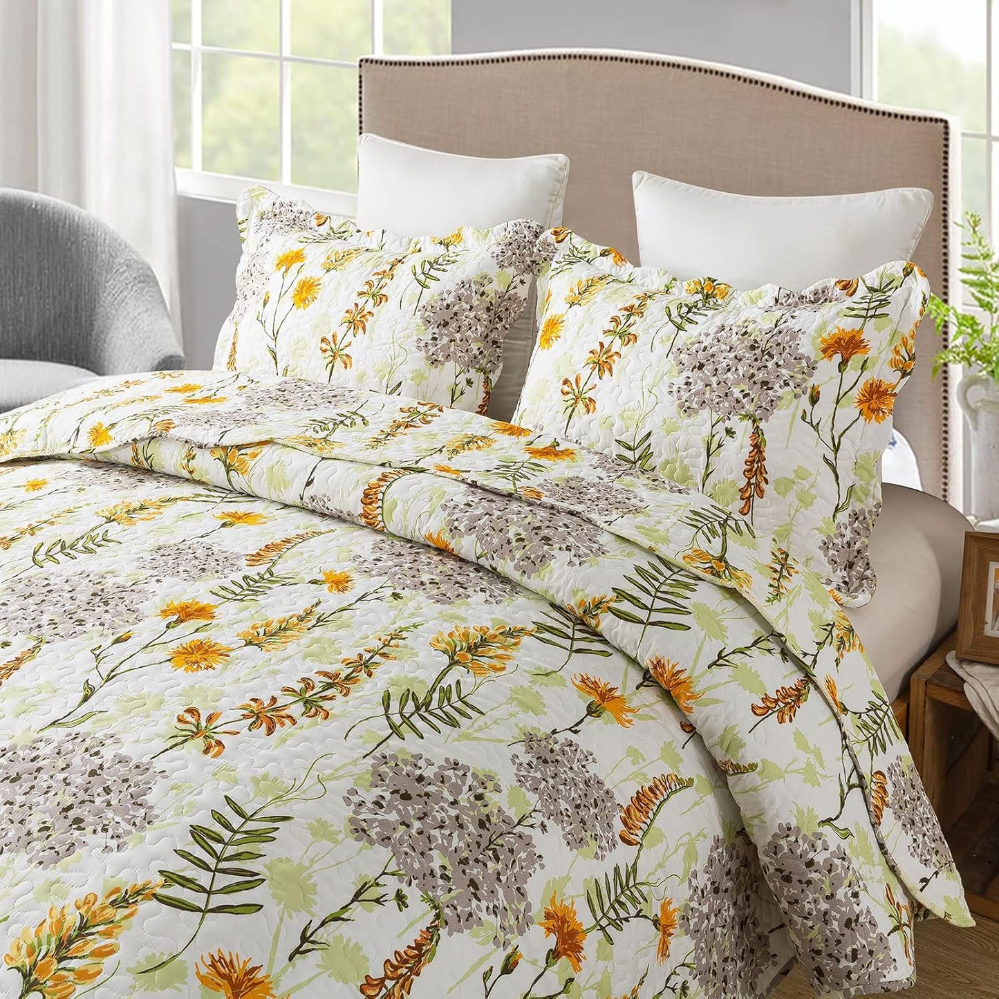 Quilt Bedspread Sets-Yellow Flower Pattern Reversible Soft Coverlet Set,King Size
