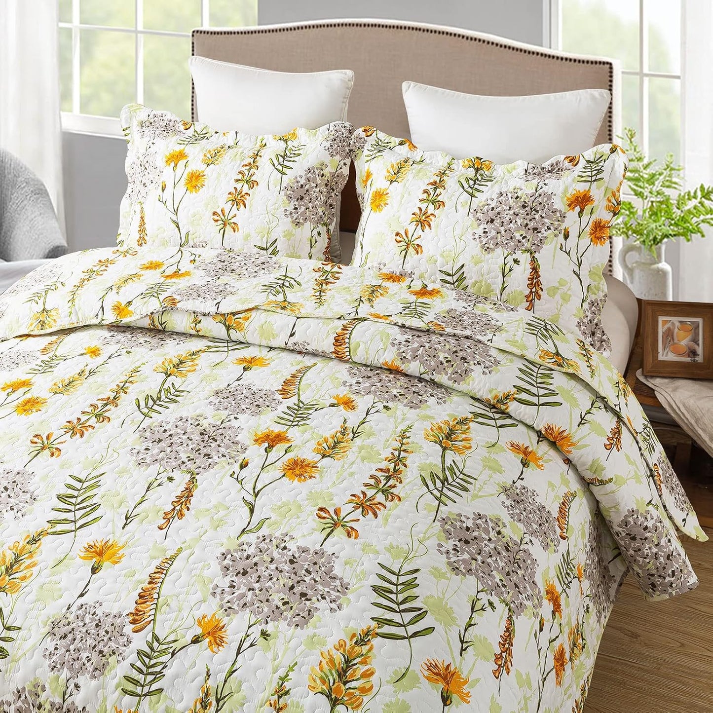 Quilt Bedspread Sets-Yellow Flower Pattern Reversible Soft Coverlet Set,King Size