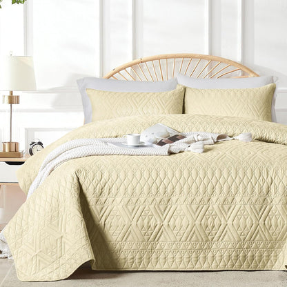 King/Cal King Size Quilt Bedding Set,Butter Yellow Lightweight Microfiber Soft Bedspread,Modern Style Geometric Pattern Coverlet Set for All Seasons,3 Piece(1 Quilt,2 Pillow Shams)