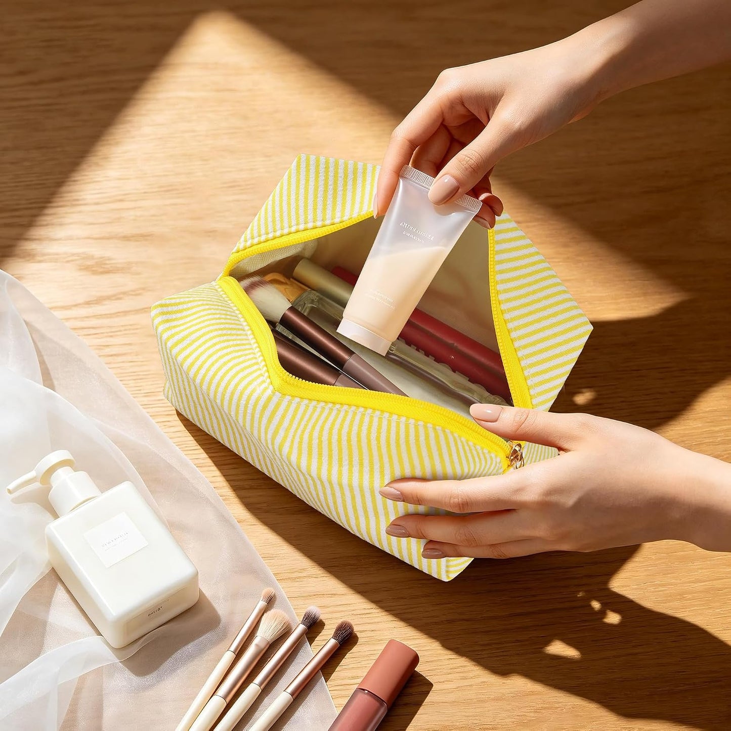 Makeup Bag Set for Women, 4PCS Travel Cosmetic Bags Pencil Case, Striped Seersucker Toiletry Organizer Pouches, Cute Makeup Pouch for Purse, Accessories and Gifts, Yellow