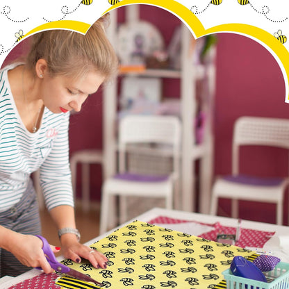 20 Pcs 10''x10'' Bee Quilting Fabric Square Honeycomb Precuts Quilted Fabric Bundle Sunflower Daisy Yellow Black Stripes Printed Sewing Material for Holiday Patchwork DIY Craft Supplies