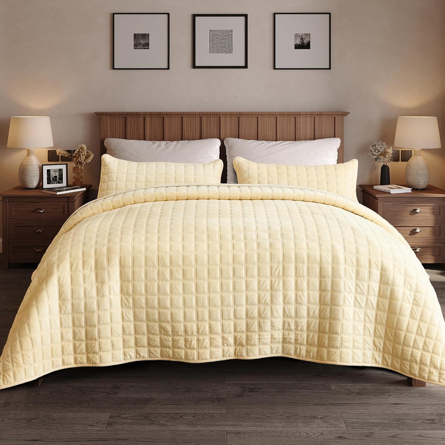 Double-Sided Velvet Queen Size Quilt Comforter Set, Reversible 92''x96'' Oversized Luxury Ultra Soft Bedspread with 2 Matching Shams, All-Season Bedding, Cream Yellow
