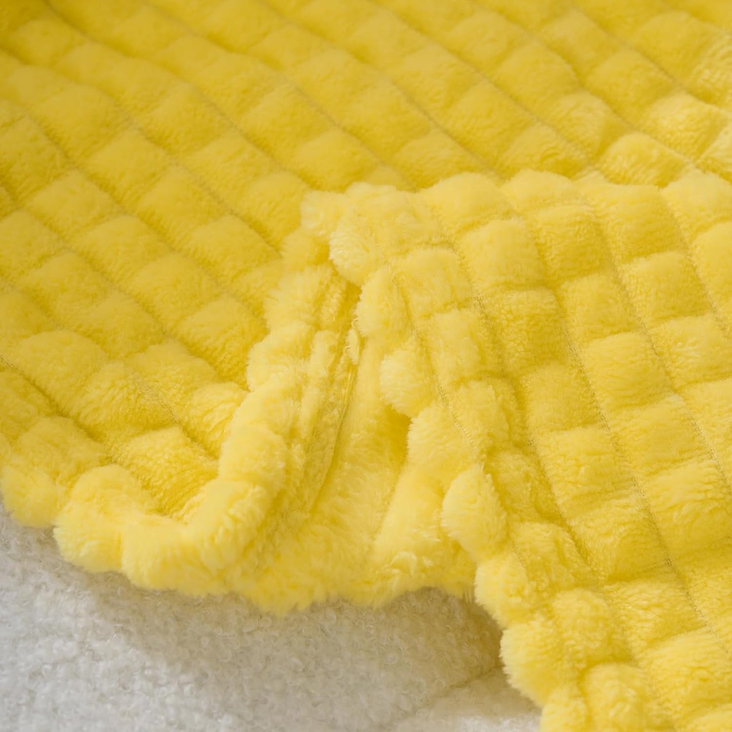 Puncuntex Yellow Throw Blanket 50"×60",Super Soft Flannel Fleece Plush Cozy Blanket with 3D Jacquard Square Grid Design Luxury for Couch Sofa Chair