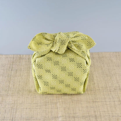 Japanese Furoshiki Cute Handkerchief & Bento Kinchaku Bag Cotton Fabric Wrapping Cloth Handmade in Kyoto Gifts Souvenir (60x60cm, Diamond-Shaped sashiko) (Yellow Green)
