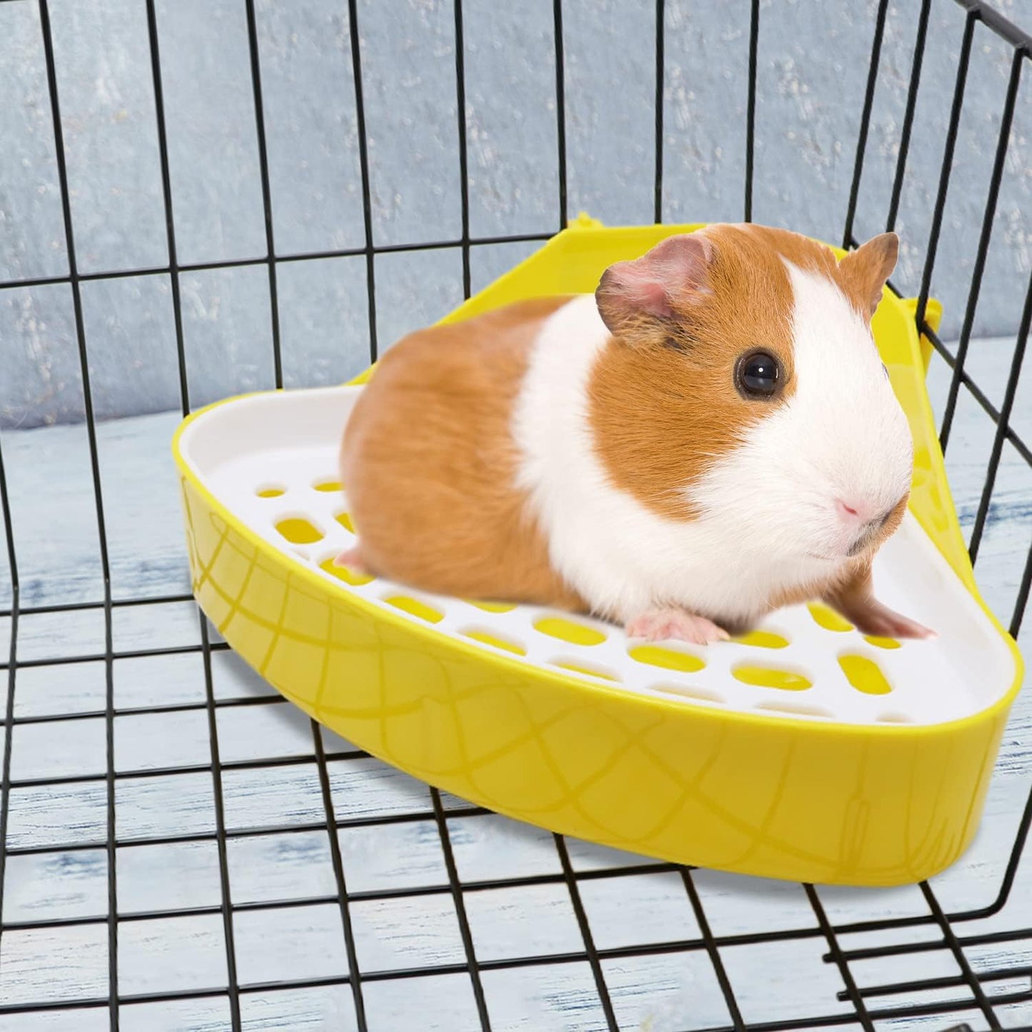 Rabbit Litter Box Toilet Bunny Corner Potty for Guinea Pigs, Yellow | Sturdy plastic, 9.45"x7.09"x4.33" pan, scalloped splash guard, mesh drop-through design, easy rinse-clean, for small animal
