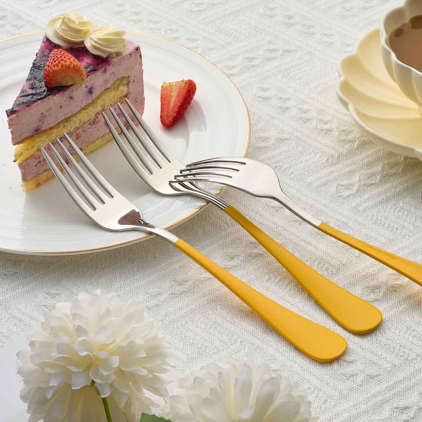 Dinner Forks,24 Pieces yellow 18/0 Stainless Steel Silverware Forks,Table Forks,Flatware Forks,8 Inches,Mirror Polish & Dishwasher Safe,Use for Home,Kitchen or Restaurant