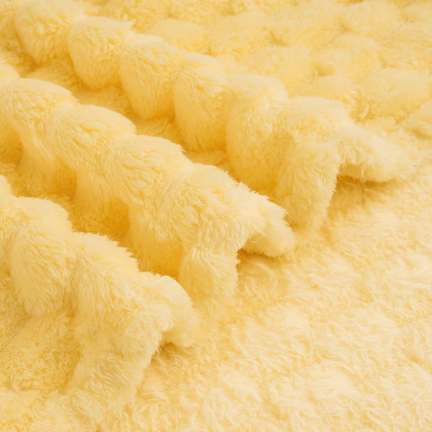 Vessia Flannel Fleece Throw Blanket, 3D Jacquard Light Yellow Fuzzy and Warm Blanket for Couch, Sofa, Bed, 300GSM Super Soft Touch Cozy Home Decor for All Seasons (50x70 inches)