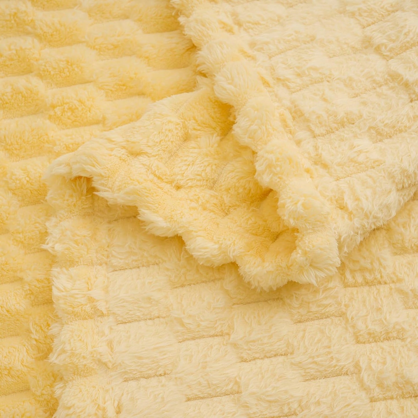 Vessia Flannel Fleece Throw Blanket, 3D Jacquard Light Yellow Fuzzy and Warm Blanket for Couch, Sofa, Bed, 300GSM Super Soft Touch Cozy Home Decor for All Seasons (50x70 inches)