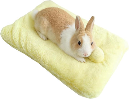 Guinea Pig Bed, Washable Bunny Bed Mat Soft Small Animal Winter Plush Bed Pads Sleeping Pads for Rat Chinchilla Hedgehog Hamster Squirrel Ferret Rabbit Kitten Puppy (Yellow,Small)