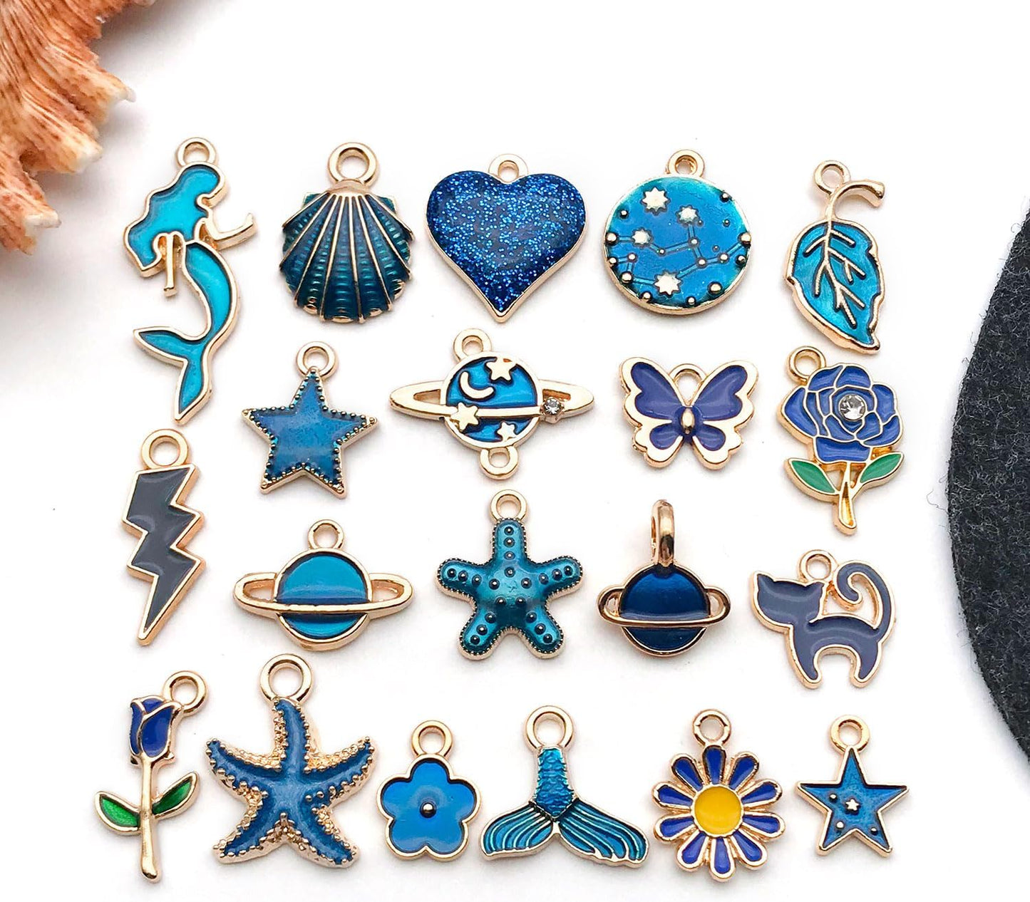 40pcs 20 pairs Assorted Enamel Bracelet Charms for Jewelry Making DIY Necklace Bracelet Earrings Keychain Crafting Charms Kit Crafts (Yellow-SN990)