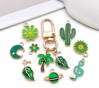 40pcs 20 pairs Assorted Enamel Bracelet Charms for Jewelry Making DIY Necklace Bracelet Earrings Keychain Crafting Charms Kit Crafts (Yellow-SN990)