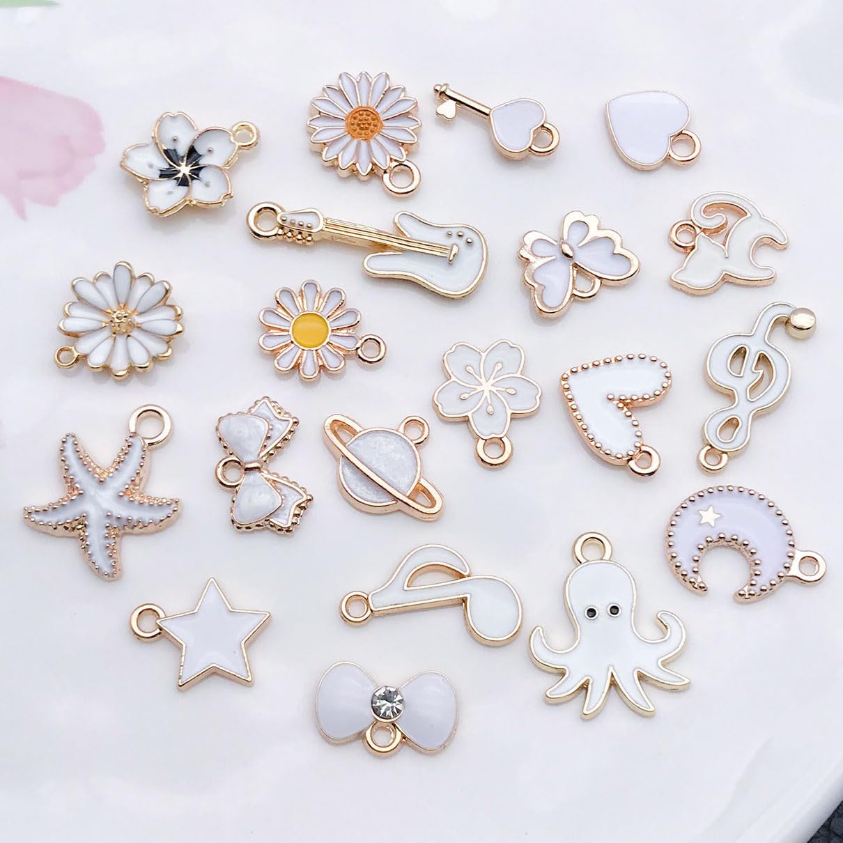 40pcs 20 pairs Assorted Enamel Bracelet Charms for Jewelry Making DIY Necklace Bracelet Earrings Keychain Crafting Charms Kit Crafts (Yellow-SN990)