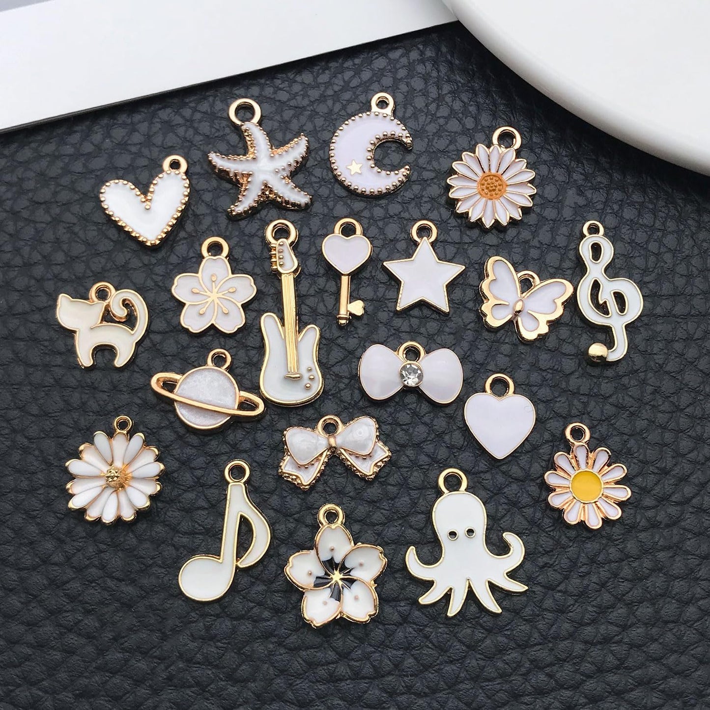 40pcs 20 pairs Assorted Enamel Bracelet Charms for Jewelry Making DIY Necklace Bracelet Earrings Keychain Crafting Charms Kit Crafts (Yellow-SN990)