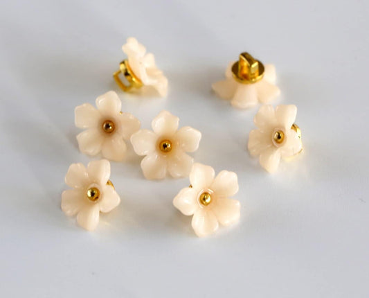 Flower Buttons for Sewing Plastic Craft Button 13mm(0.52 inch) Yellow Color Pack of 30pcs