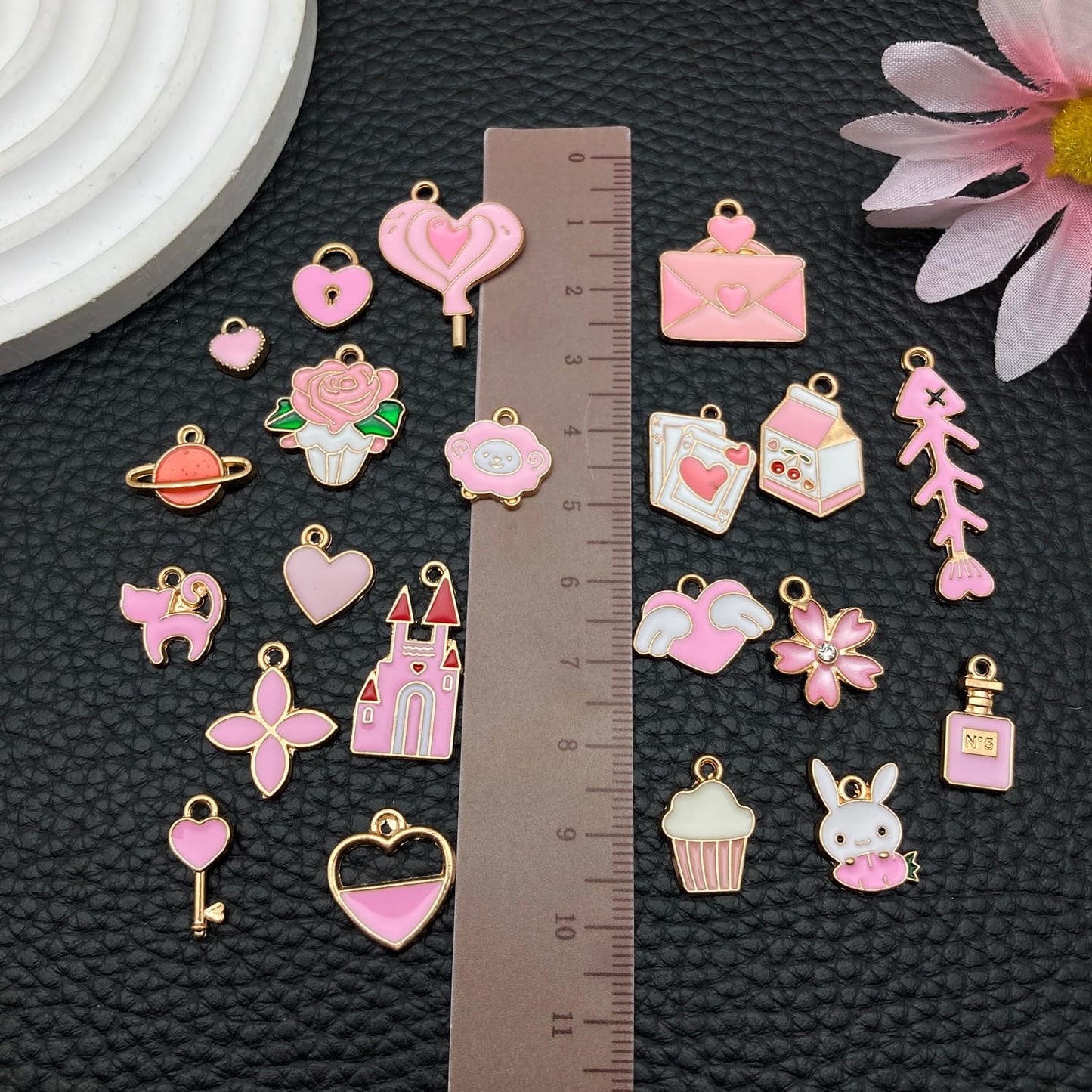100 Pcs Random Enamel Charms for Jewelry Making Flowers, Hearts, and Mixed Styles Bracelet Necklaces Earrings Making Findings Supplies (SN1256-Yellow)