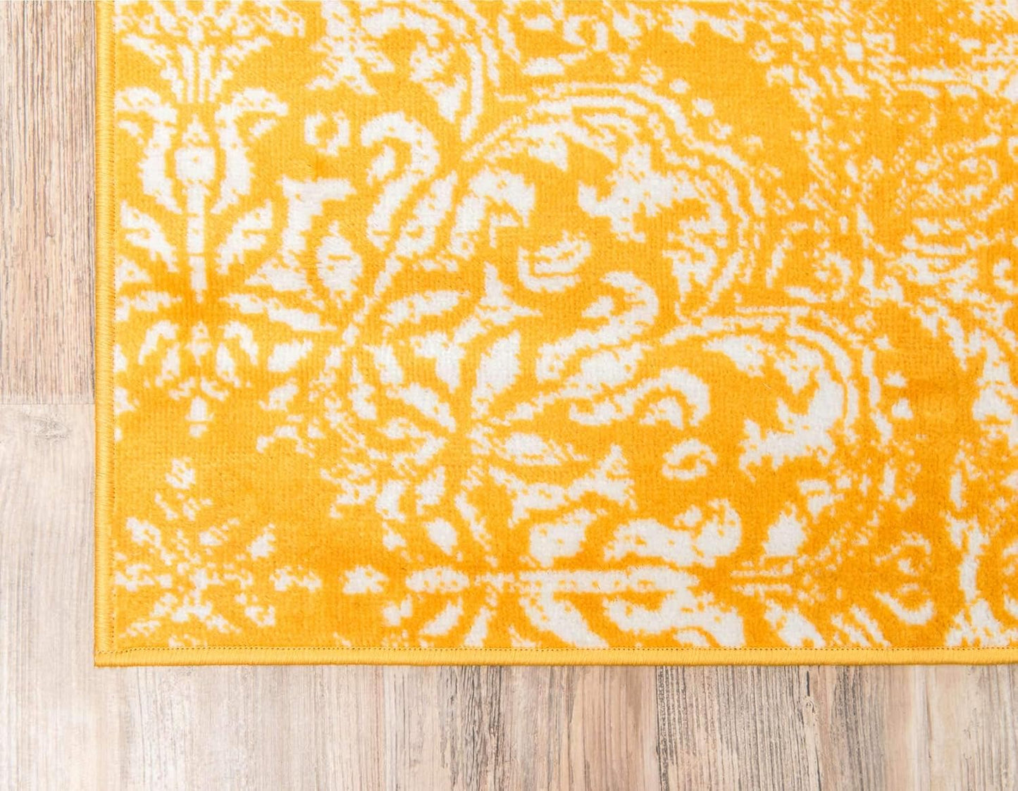 Sofia Collection Area Rug - Grand (5' 3" x 8' Rectangle, Yellow/ Ivory)