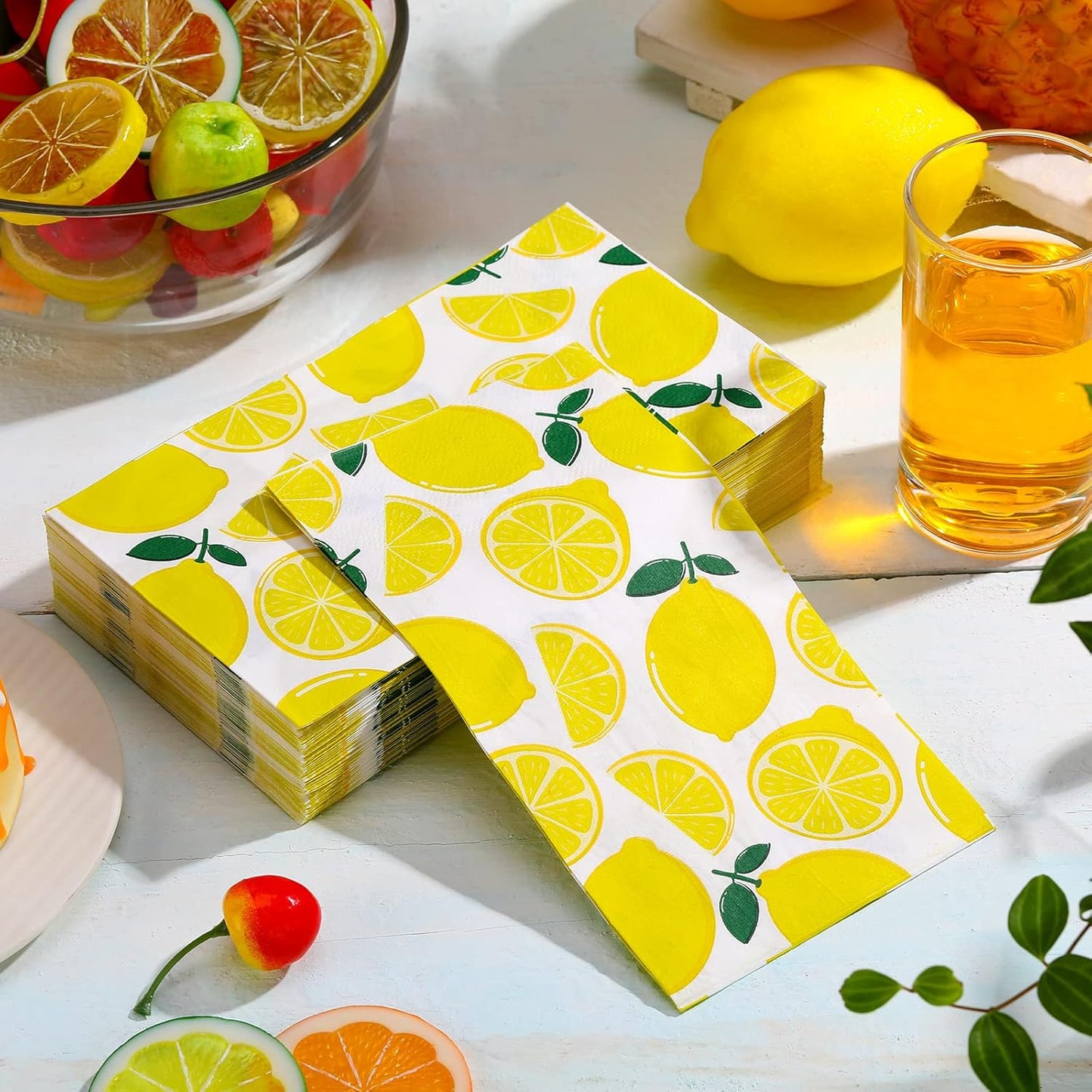 200 Pcs Lemon Guest Napkins 3 Ply Disposable Paper Yellow Citrus Fruit Lemons Decorative Napkins for Bathroom Powder Room Lime Floral Tropical Summer Spring Party Bridal Baby Shower Decorative Towels