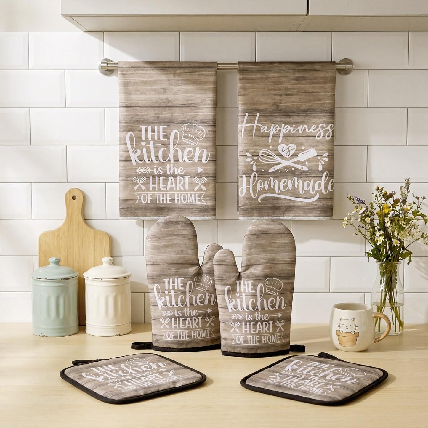 6 Pcs Kitchen Decor Accessories Set Farmhouse Towels Pot Holders Oven Mitts Set 2 Dish Towels 2 Potholders 2 Cooking Mittens Oven Glove for Christmas Baking Cooking Supply(Yellow,Kitchen)