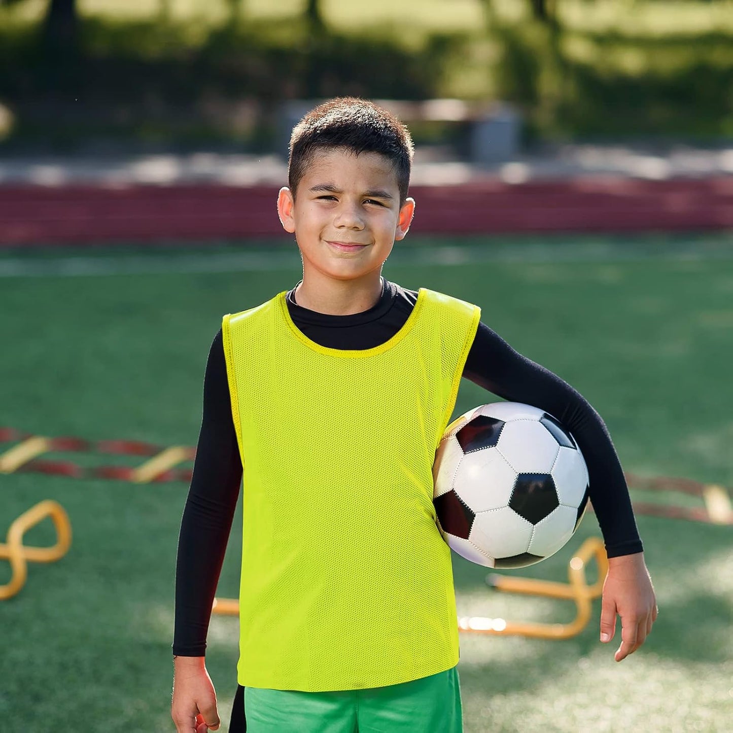 12 Pcs Soccer Pinnies Pennies Jersey Scrimmage Vest Sports Practice Jersey Mesh Basketball Vest for Youth Adult Kids