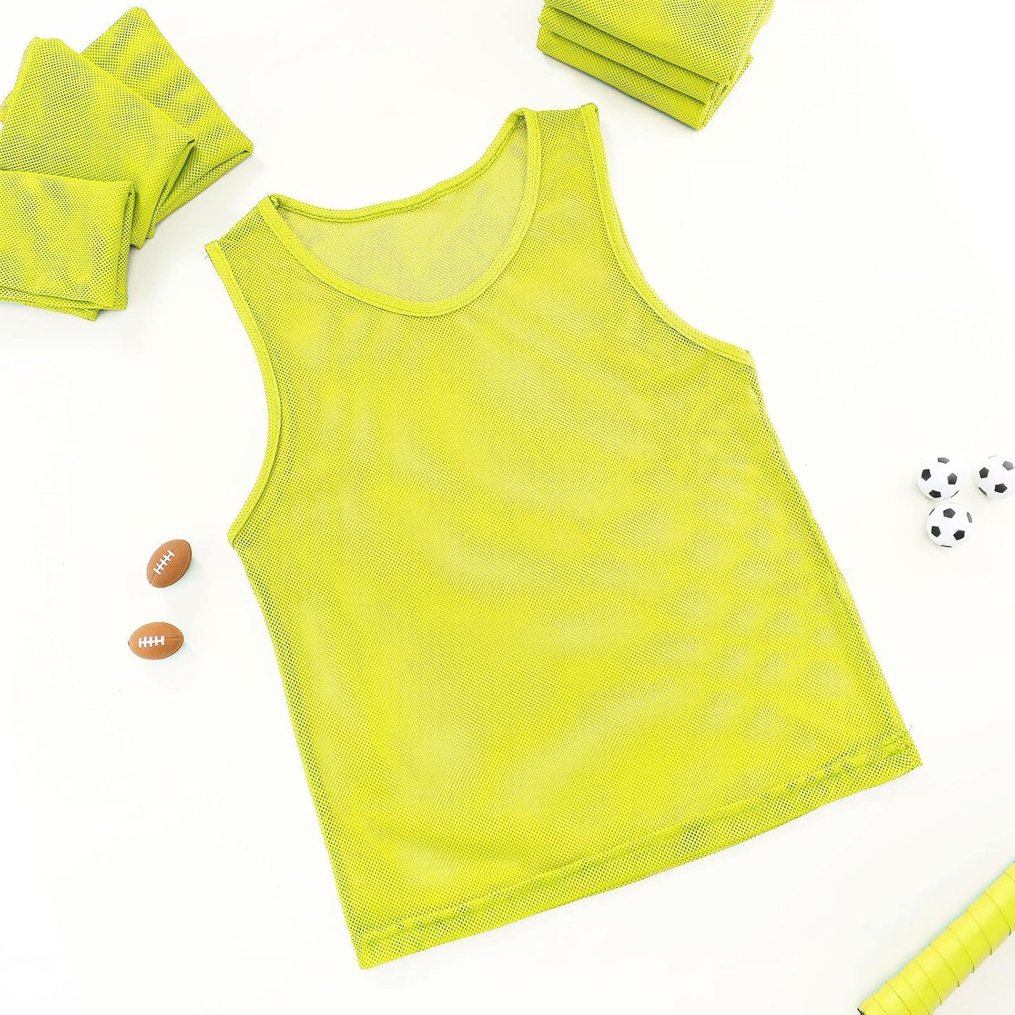 12 Pcs Soccer Pinnies Pennies Jersey Scrimmage Vest Sports Practice Jersey Mesh Basketball Vest for Youth Adult Kids