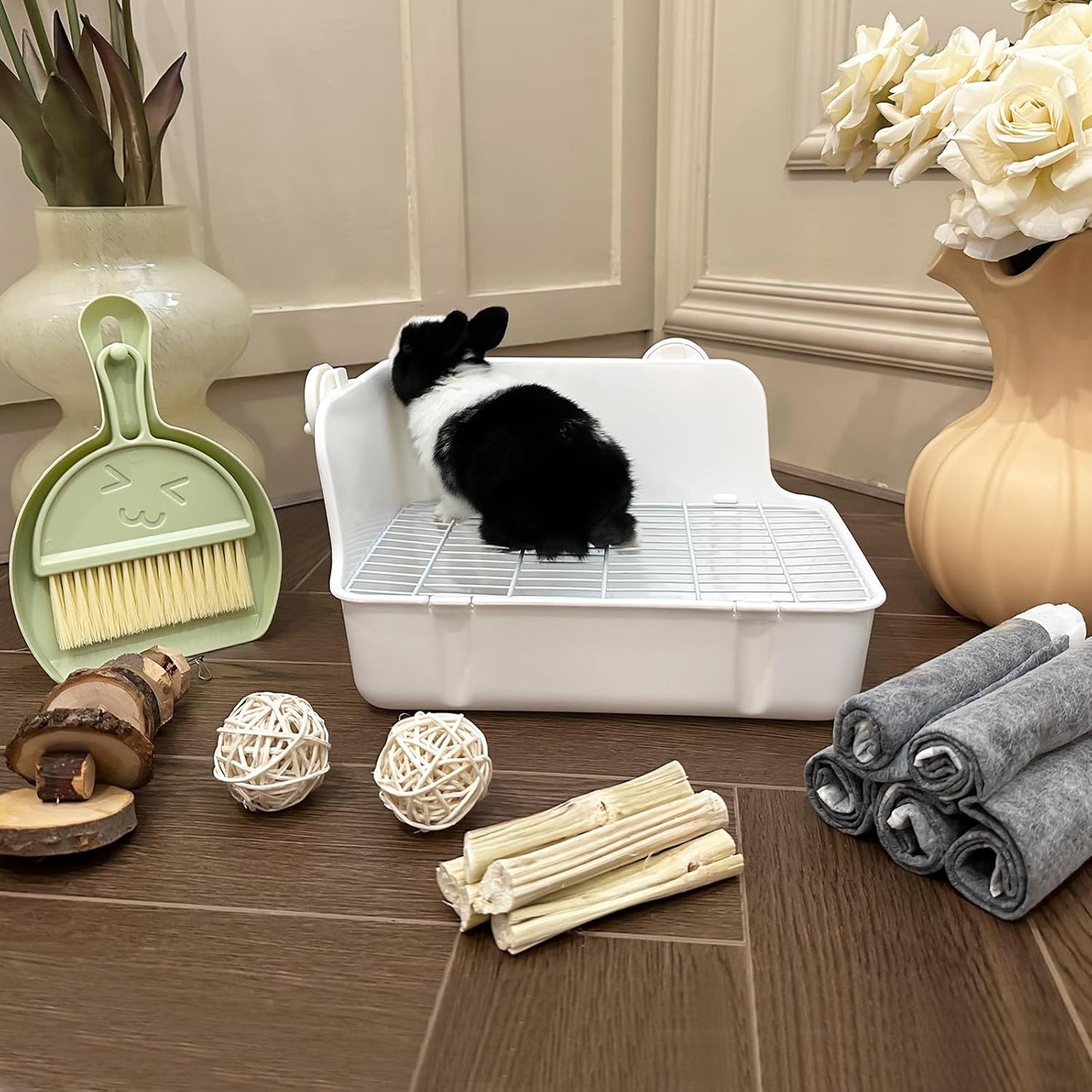 Rabbit Litter Box Bunny Litter Box Guinea Pig Potty Trainer Corner Bedding Pet Potty Pan for Rabbit Guinea Pig Ferret Small Animal Cage Accessories