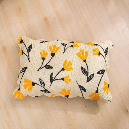 DaDa Bedding Botanical Floral Bedspread Quilt - Yellow Fleur Golden Yellow Spring Time Tulips Quilted Coverlet Set - Scalloped Edges Bright Vibrant Ivory Cream - King Size - 3-Pieces
