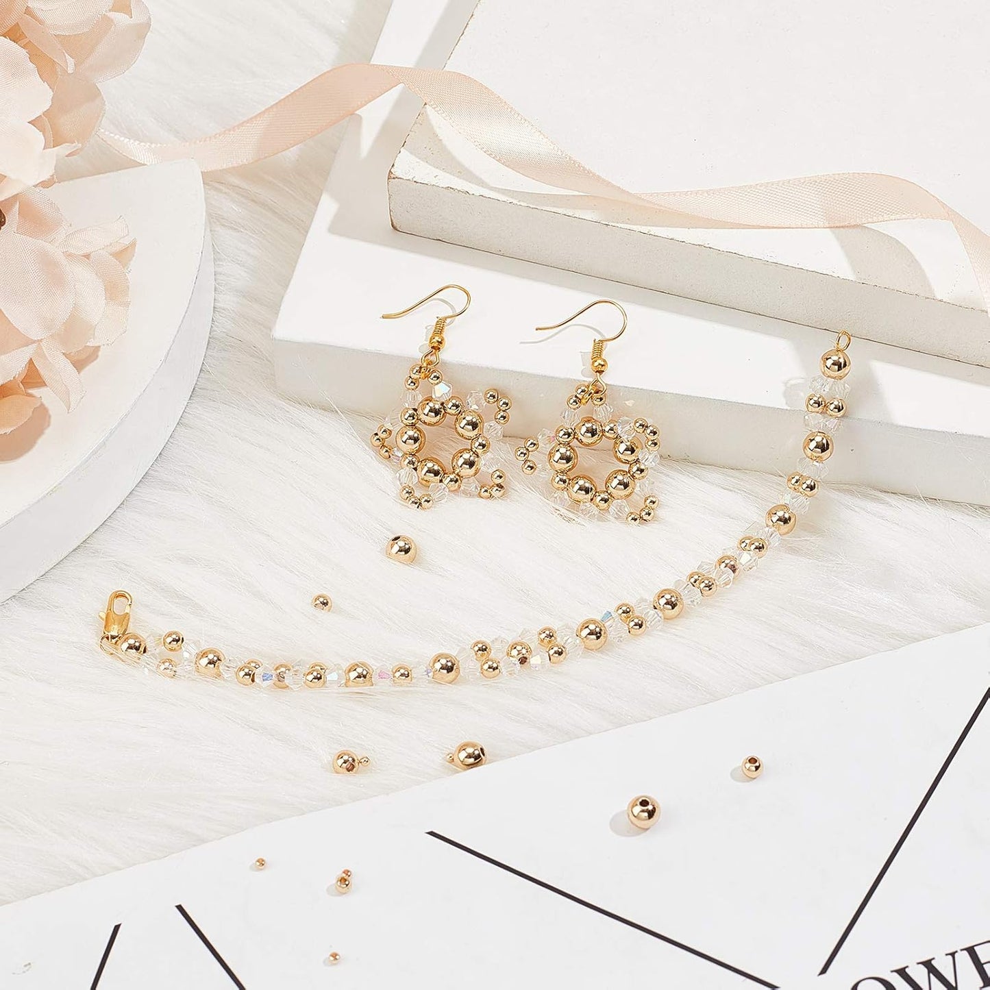 14K Gold Plated Spacer Beads, 300pcs Round Brass Beads 5 Size Metal Smooth Beads Seamless Ball Beads Long-lasting Little Beads for Summer Bracelet Necklace Jewelry DIY Crafts(2/3/4/5/6mm)