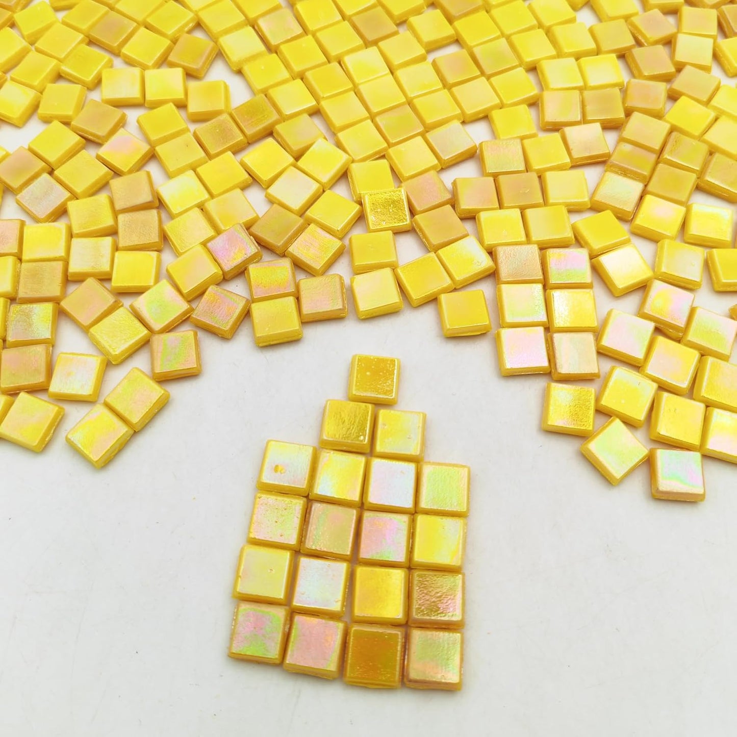 500g/1.1LB Iridescent Ice Jade Glass Mosaic Tiles, 560 Pieces, 2/5 Inch Square Stained Mosaic Tiles for DIY Crafts, Home/Outdoor Mosaic Decoration (Yellow-IA98)