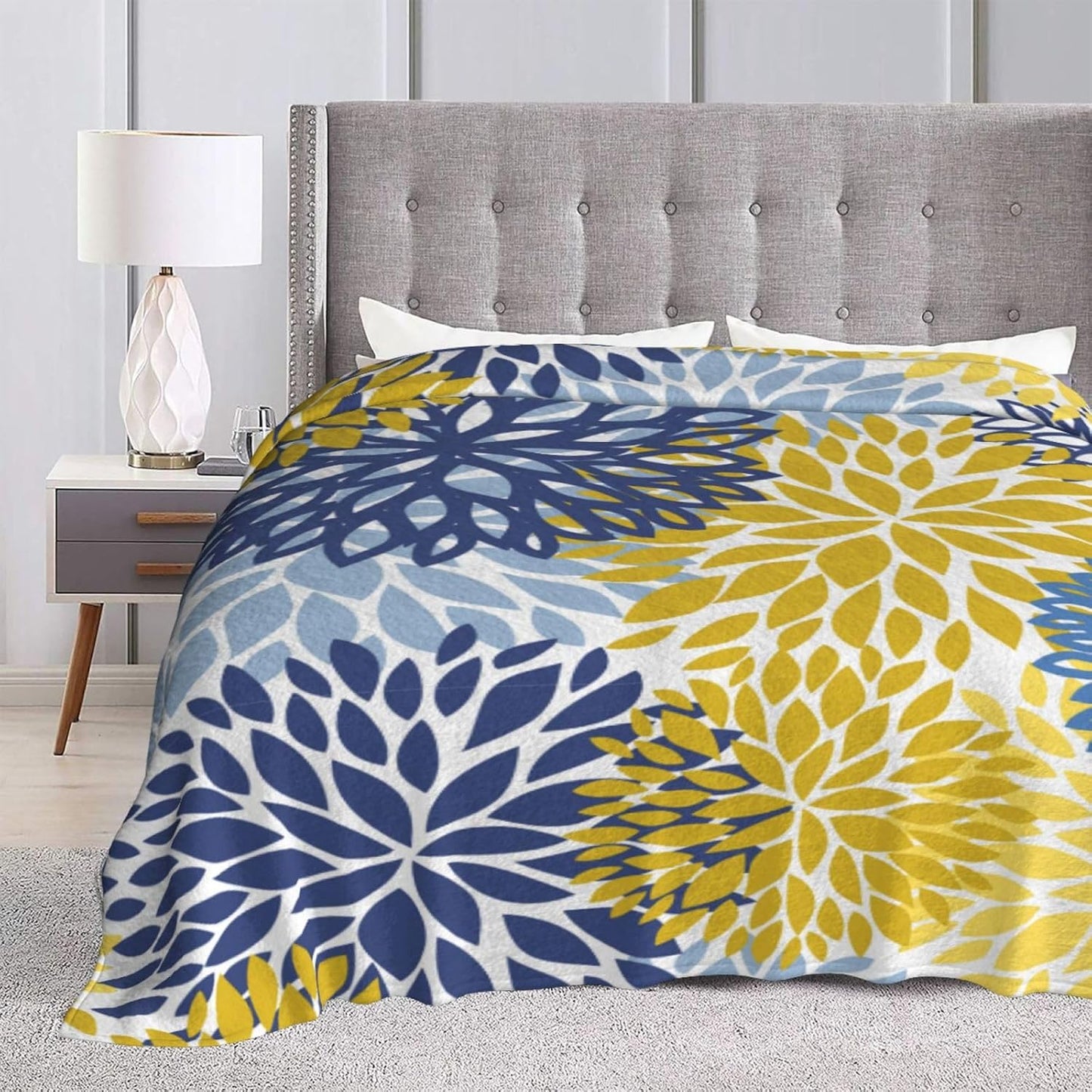 Blue Yellow and Navy Chrysanthemum Flowers Throw Blankets All Season Ultra Soft Warm Daisy Floral Fleece Blanket for Home Bed Sofa Couch Chair Outdoor Travel Camping 80x60 Inch