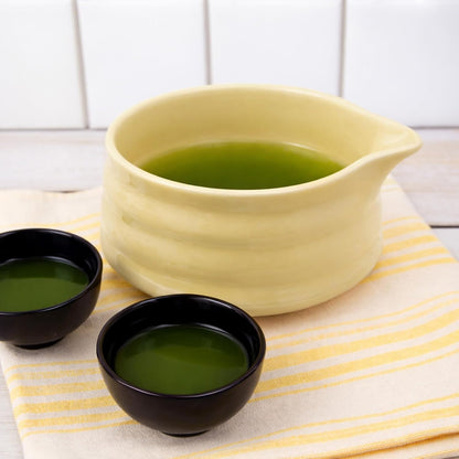 Ceramic Matcha Bowl with Spout, Light Yellow Chawan Mixing Bowl for Whisking and Pouring Matcha Tea, Dishwasher Safe