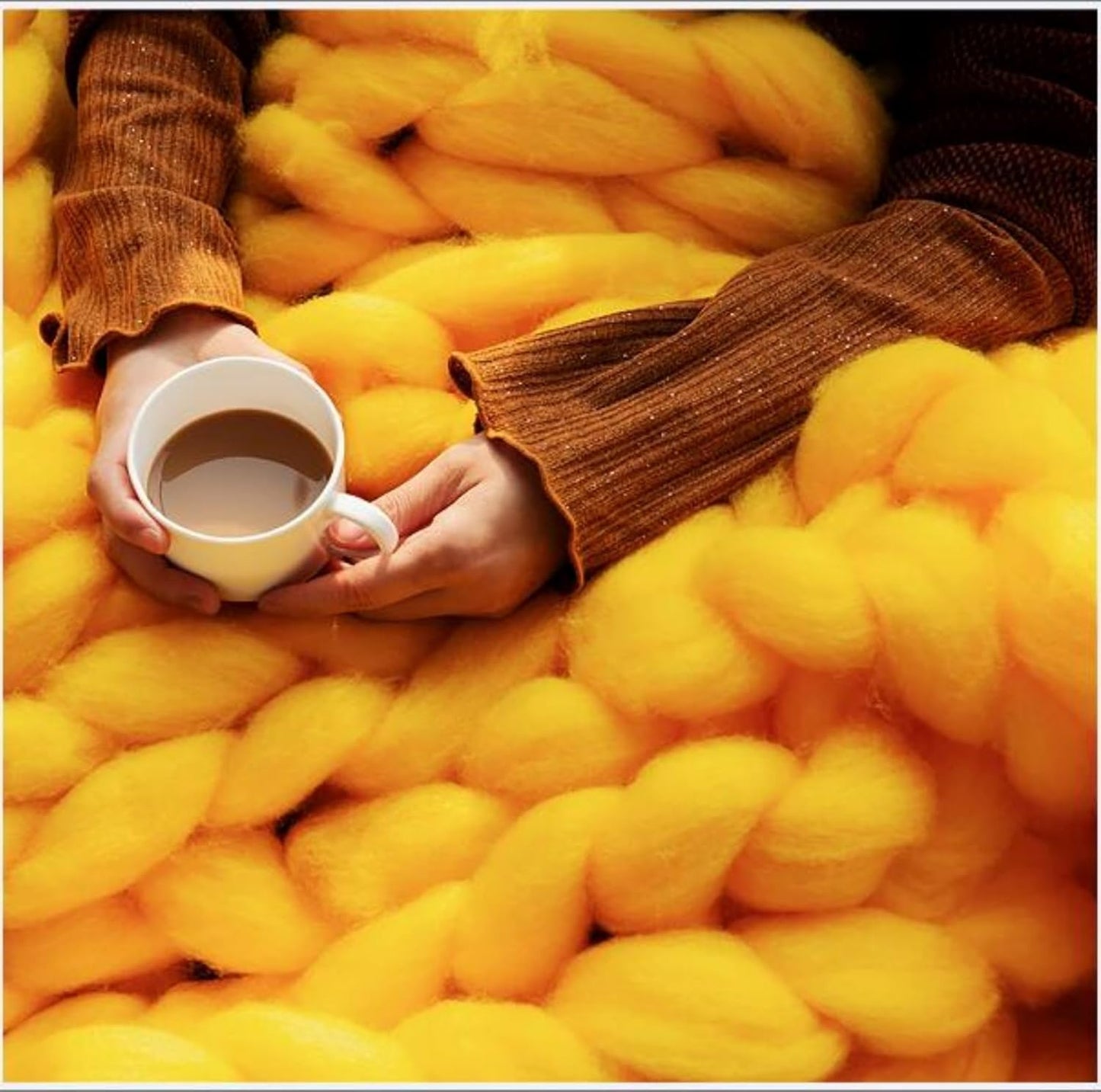 Chunky Knit Blanket Throw Soft Chunky Wool Yarn Big Knitted Throw Blanket 100% Hand Knit Warm & Cozy Blanket Couch Bed Home Decor Soft Breathable Fleece Throw,Yellow,60x60cm(24x24inch)