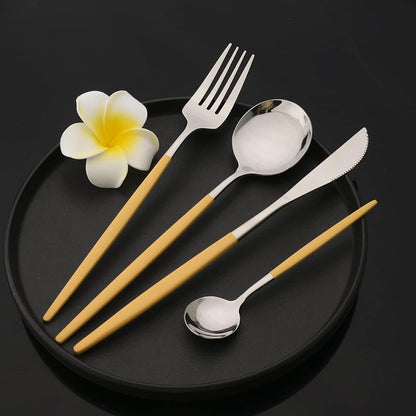 Flatware Set 24 Piece, Stainless Steel Silverware Set, Macaron Small Fresh Color Cutlery Set, Modern Elegant Tableware Set for Party, Christmas, Dinner (Yellow Silver)