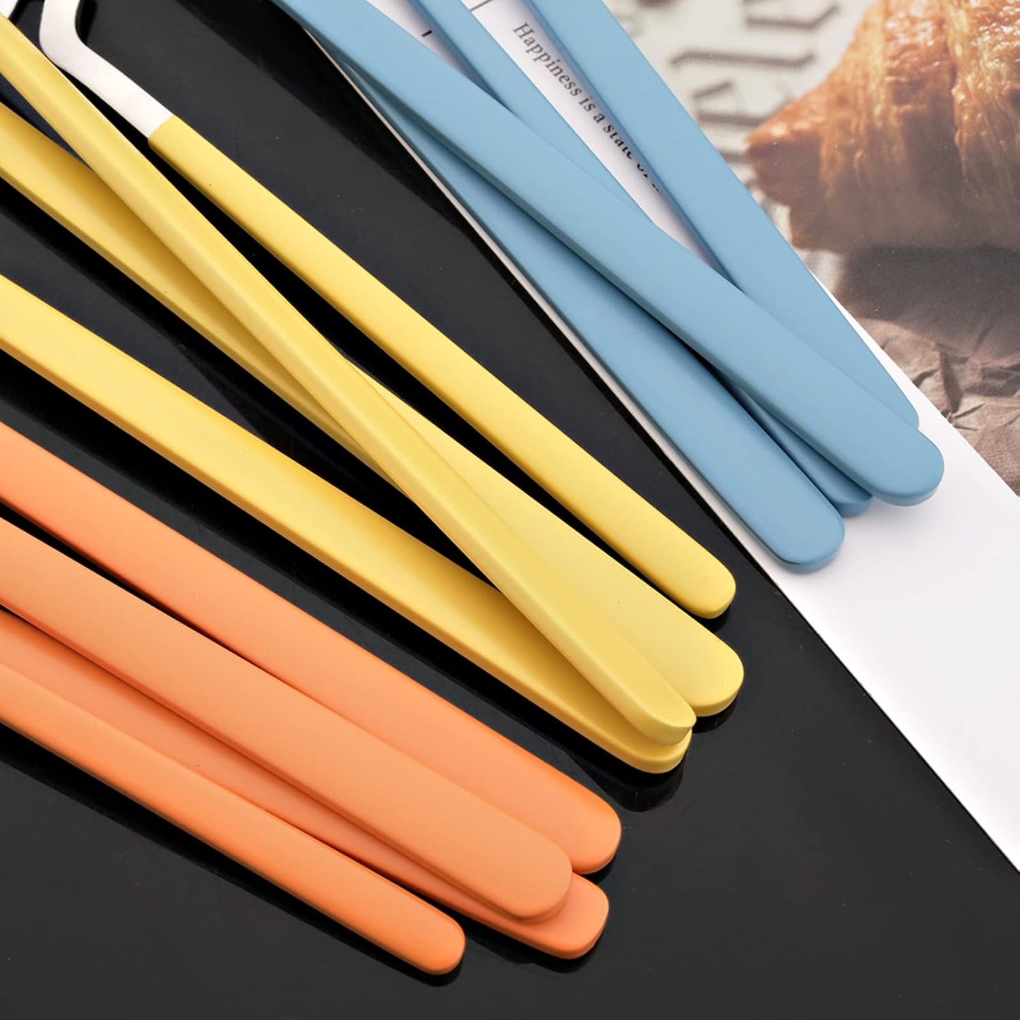 Hangable Silverware Set, Fresh Macaron Colors Flatware Cutlery Set Service for 2, Satin Finish 8 Piece Stainless Steel Utensils Set for Home and Restaurant, Dishwasher Safe(Yellow Silver)
