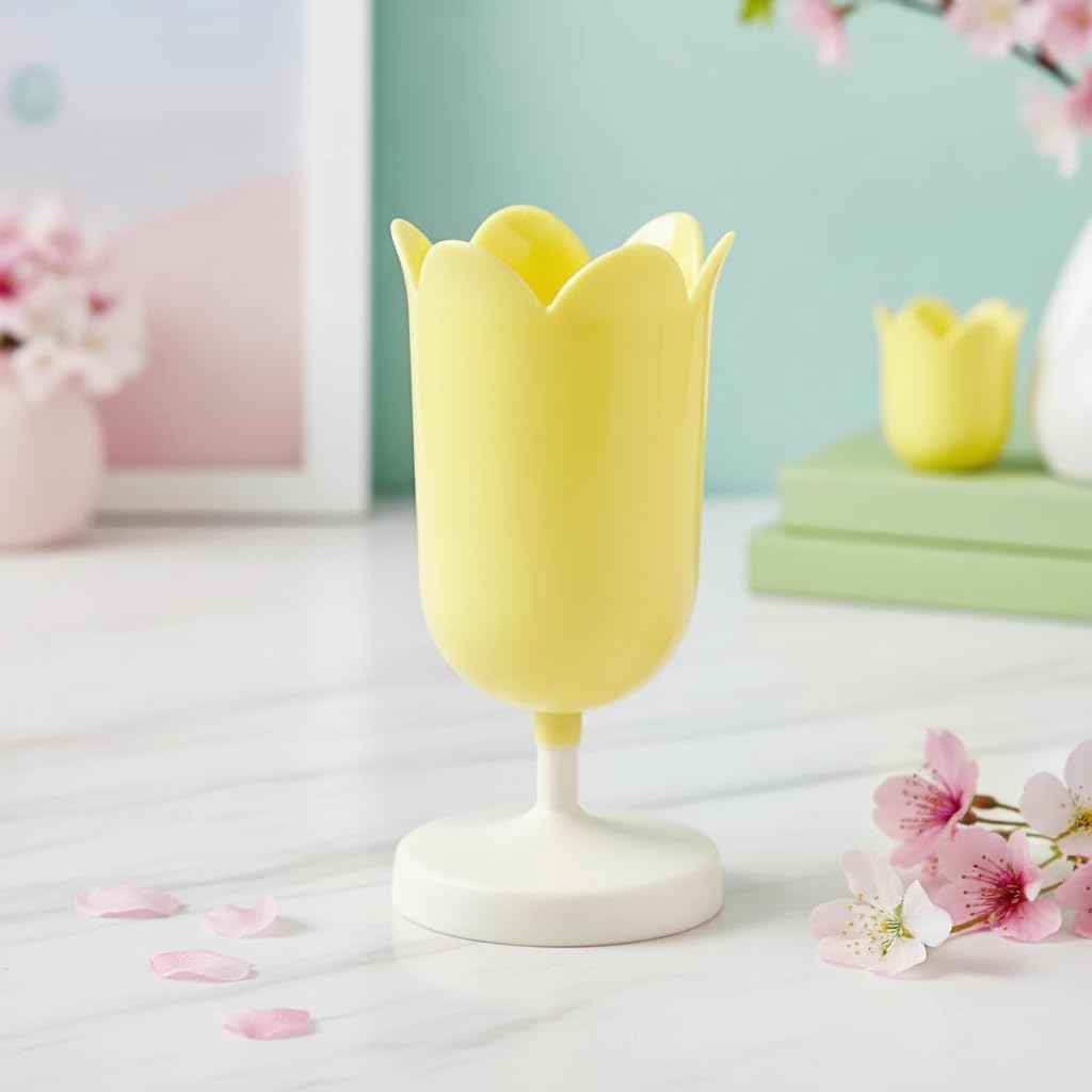 Tulip Pen Holder for Desk, Plastic Stationery Organizer, Cute Desktop Decoration, Office School Supplies (Yellow)