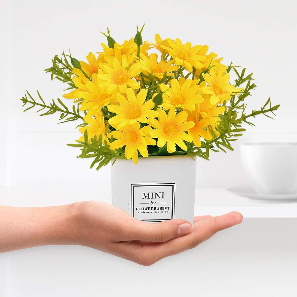 Artificial Flowers, Yellow Daisy Flower with Vase Silky Artificial Daisies Bouquet Fake Plant Bonsai for Home Office Wedding Decoration, Table Centerpieces Arrangement, Windowsill Decor