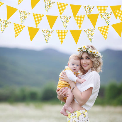 44Ft Daisy Party Decoration Yellow Buffalo Plaid Floral Daisy Banner Bunting Hanging Paper Triangle Garland for Spring Birthday Wedding Bridal Shower Engagement Bachelorette Baby Shower Party Supplies