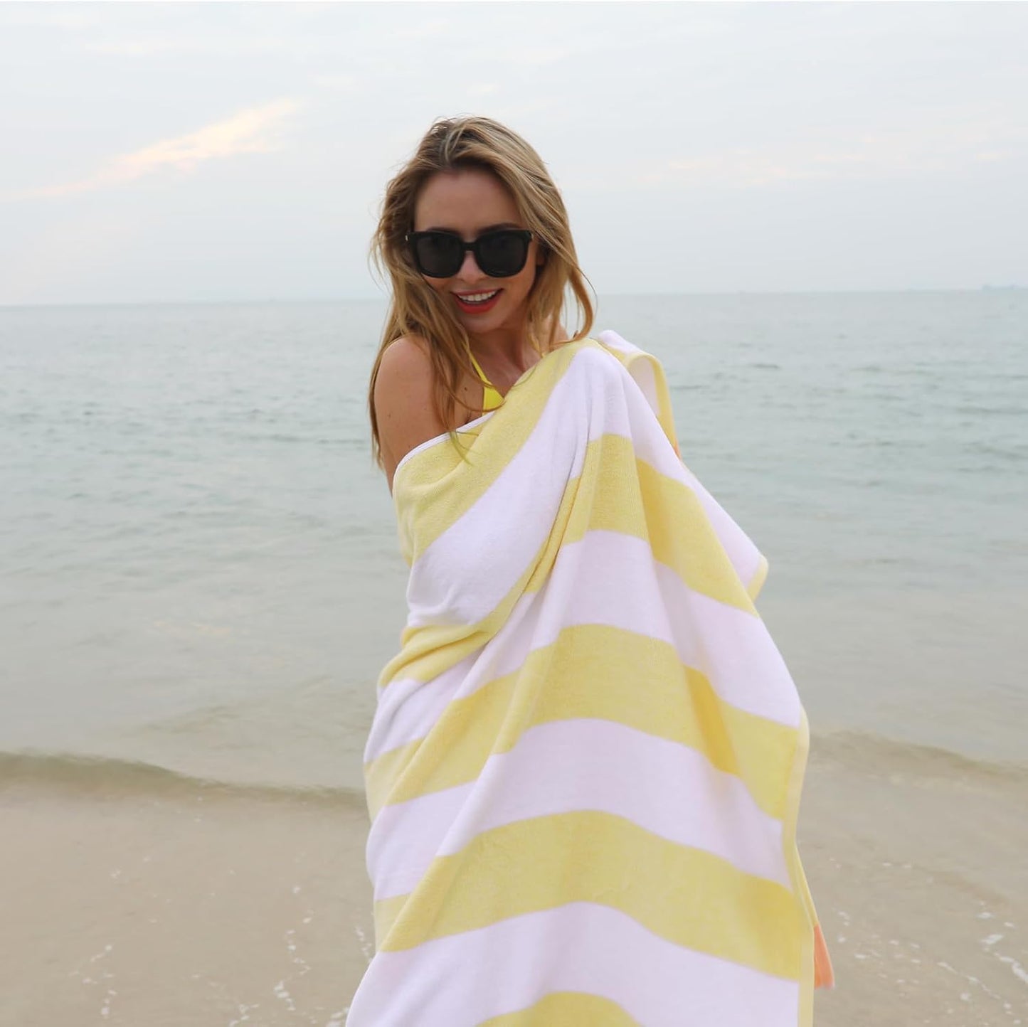 CLOWOOD Plush Oversized Beach Towel - Cotton 40 x 70 Inch Large Thick Yellow Striped Cabana Pool Swimming Towel