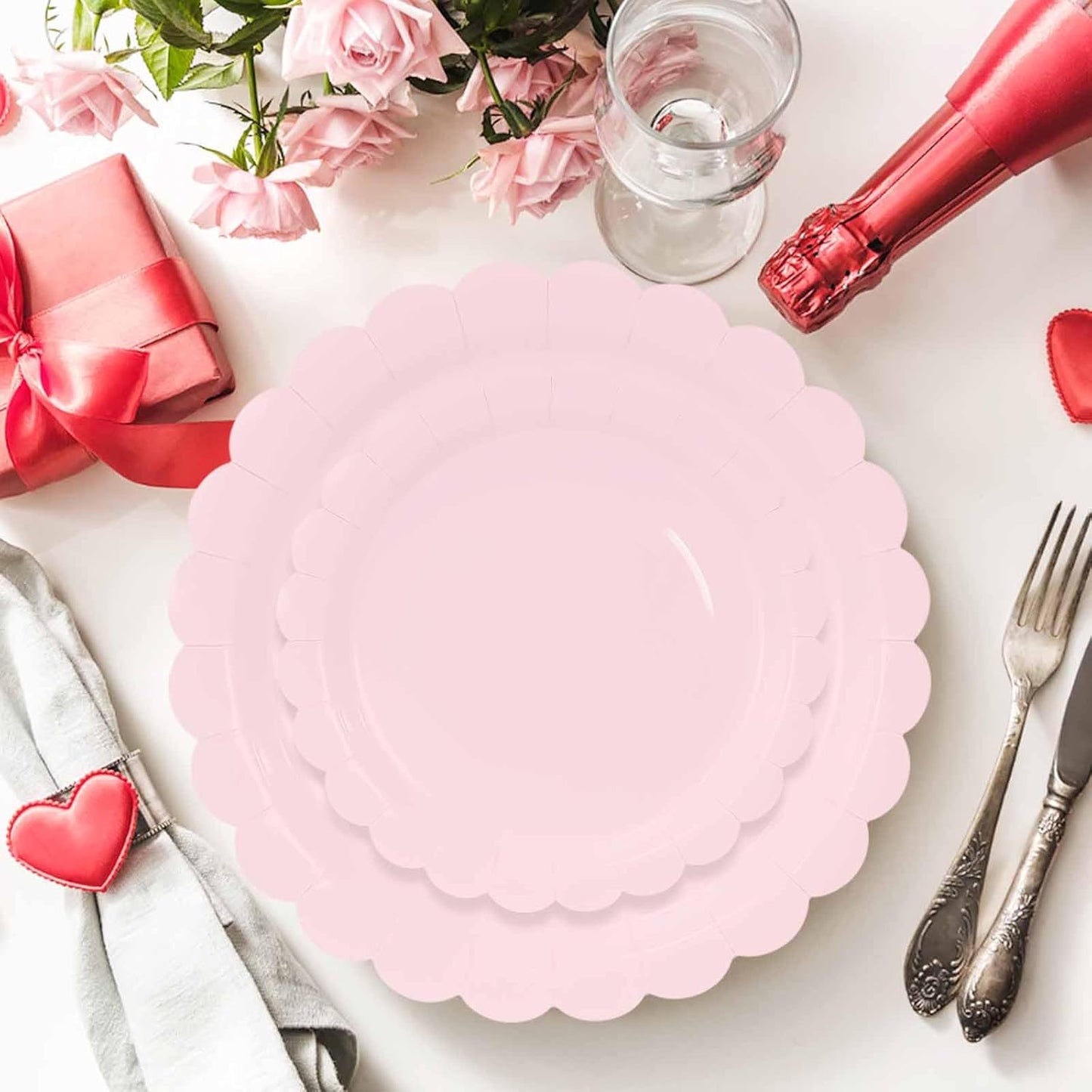 50 Pcs Yellow Scalloped Paper Plates 25 × 7'' and 25 × 9'' Disposable Yellow Scalloped Dinner Plates for Wedding Baby Shower Birthday Party Disposable Dessert Plate