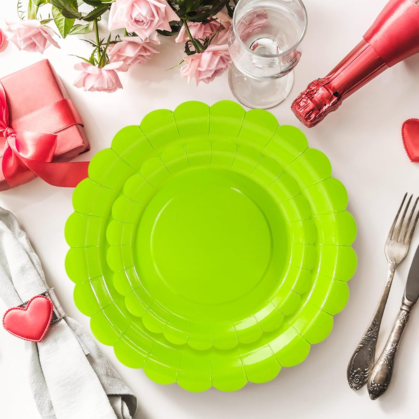 50 Pcs Yellow Scalloped Paper Plates 25 × 7'' and 25 × 9'' Disposable Yellow Scalloped Dinner Plates for Wedding Baby Shower Birthday Party Disposable Dessert Plate