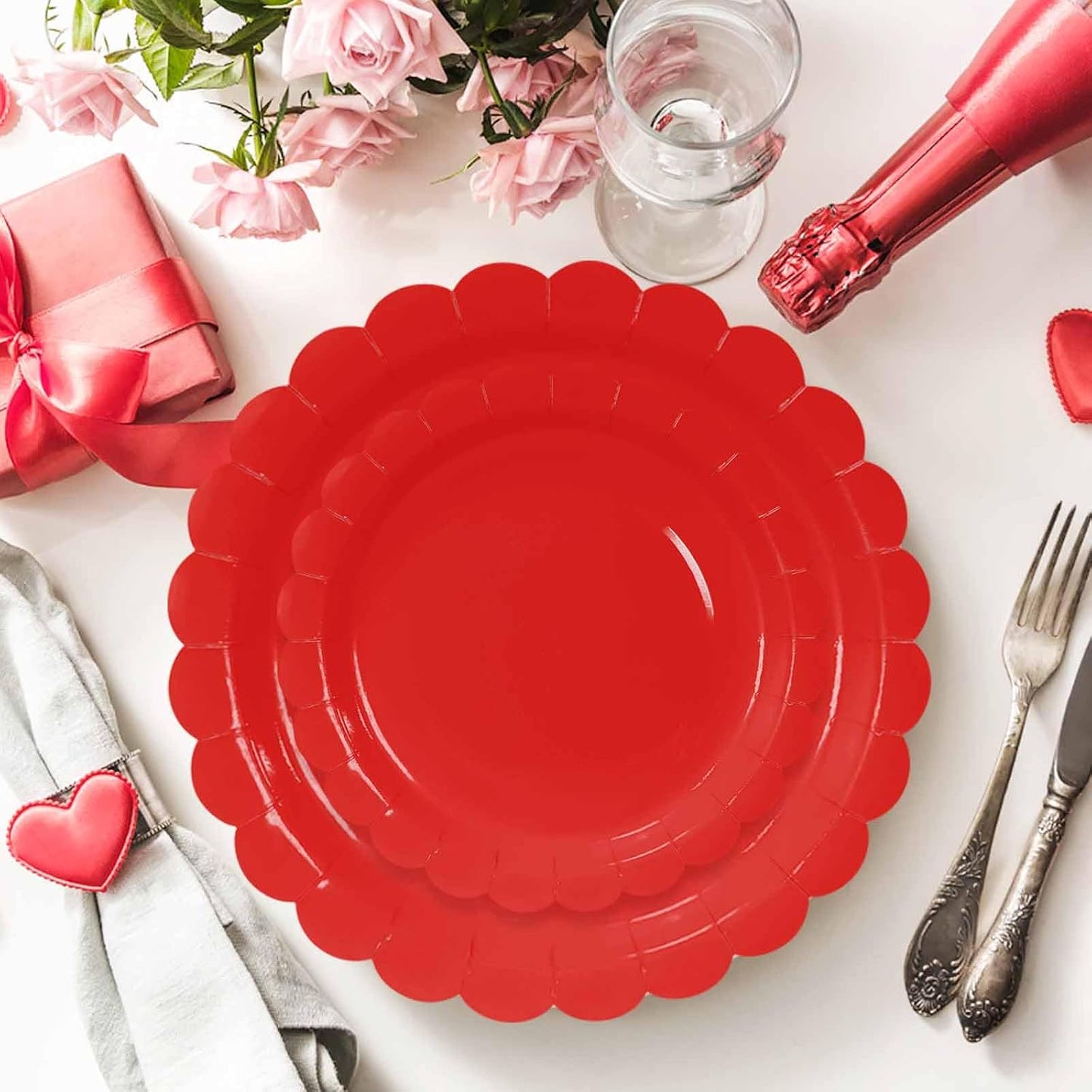 50 Pcs Yellow Scalloped Paper Plates 25 × 7'' and 25 × 9'' Disposable Yellow Scalloped Dinner Plates for Wedding Baby Shower Birthday Party Disposable Dessert Plate