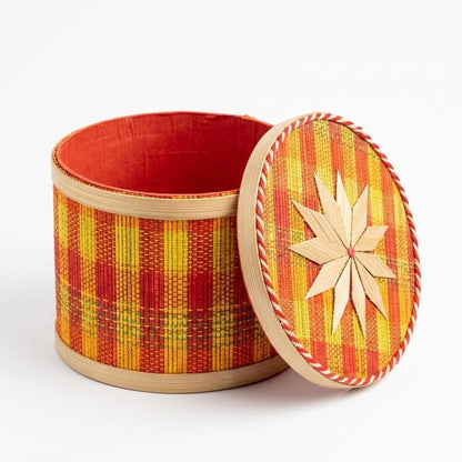 Handcrafted Bamboo Storage Box Dibba – 5 Inch Round Box with Lid, Star Design, Multicolor Woven Basket for Biskut, Jewelry, Trinket, Gift Hamper, Diwali, Christmas and Wedding Gift
