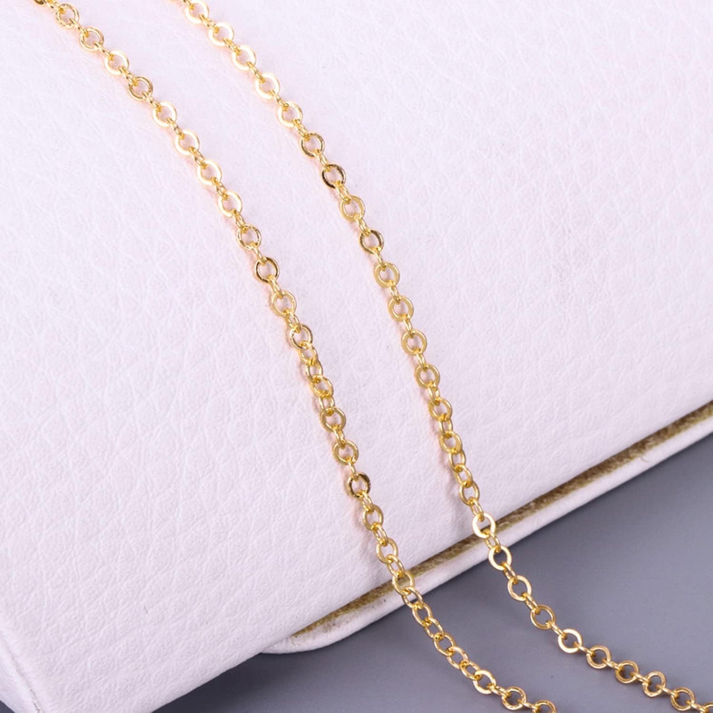 33ft Gold Chain for Jewelry Making Non-Tarnish 18K Gold Plated Stainless Steel Jewelry Chain for Jewelry Making Findings Supplies for Valentines Day Necklaces Earrings Bracelets DIY Crafts - 2mm Links