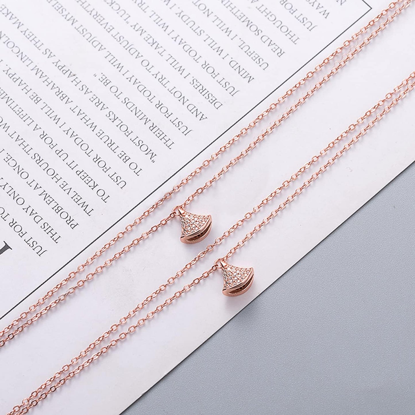 33ft Gold Chain for Jewelry Making Non-Tarnish 18K Gold Plated Stainless Steel Jewelry Chain for Jewelry Making Findings Supplies for Valentines Day Necklaces Earrings Bracelets DIY Crafts - 2mm Links