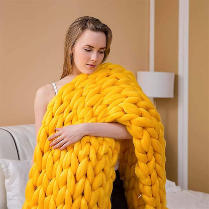 Chunky Knit Blanket Throw Warm and Cosy Throw Blanket Wool Blend Arm Knit Throw Handmade Warm & Cozy Blanket Couch Bed Home Decor,Yellow,60x60cm(24x24inch)