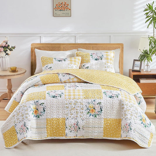 3 Pieces Floral Patchwork Quilt Set Queen, Yellow n White Flowers Design, Soft n Cozy Microfiber Quilt, Bedspread Bed Cover for All Season, 1 Quilt and 2 Pillow Shams- 90x90 inches