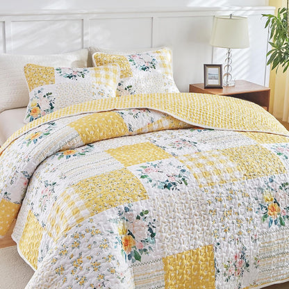 3 Pieces Floral Patchwork Quilt Set Queen, Yellow n White Flowers Design, Soft n Cozy Microfiber Quilt, Bedspread Bed Cover for All Season, 1 Quilt and 2 Pillow Shams- 90x90 inches