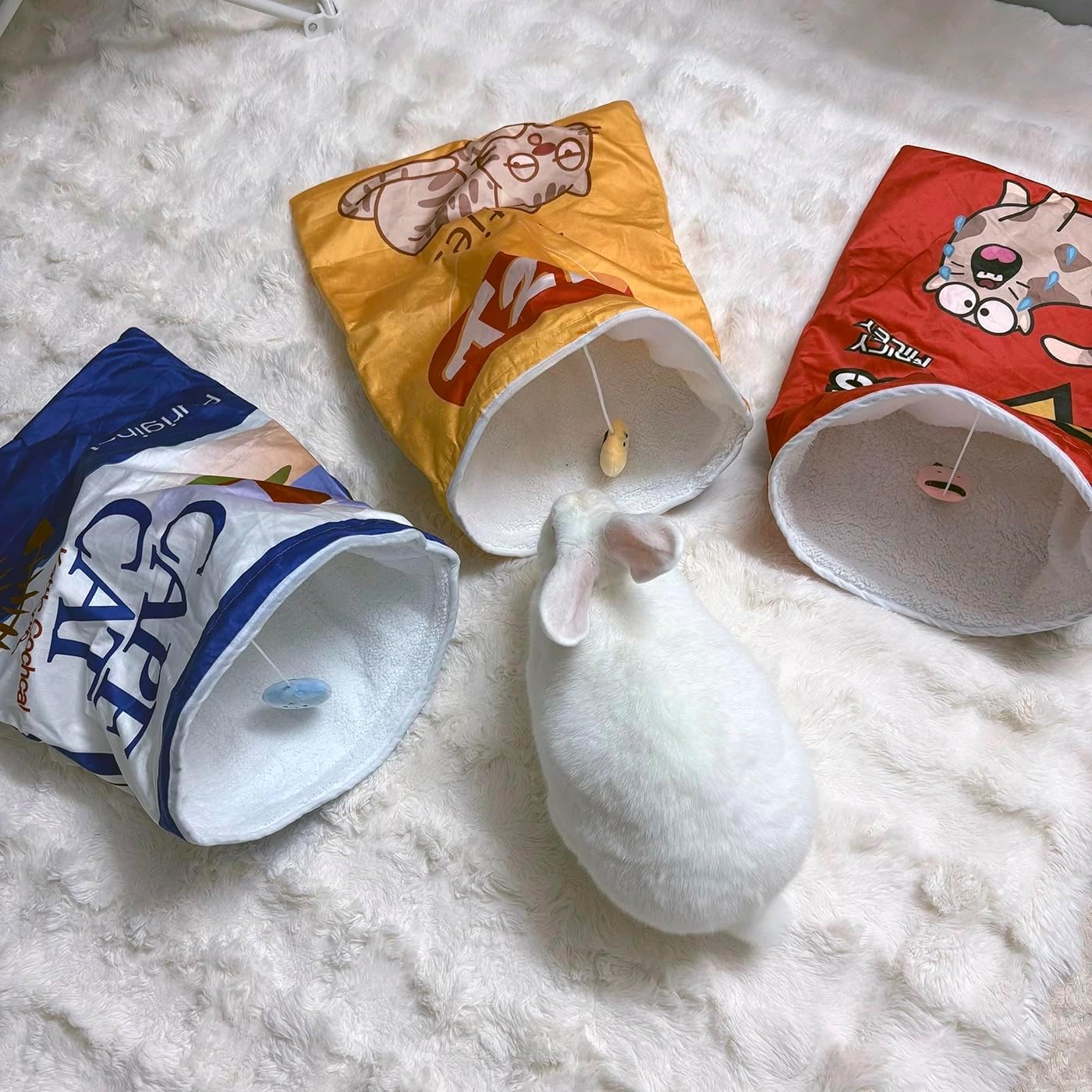 Cat Puppy Toy Sleeping Bag – Cute Potato Chip Bag Design with Hanging Snack Toy & Crinkle Paper Soft Plush Foldable Portable Cozy Cave for Small Dogs Kittens (Yellow)