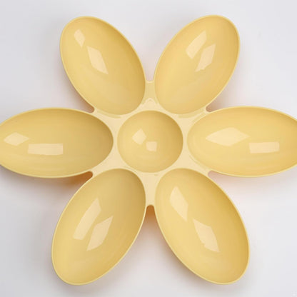 6 Petal Flower Shaped Cat Food Bowl Multi-Cat Feeder with 6 Compartments Non-Slip Slow Feeder for Indoor Cats Yellow One Size