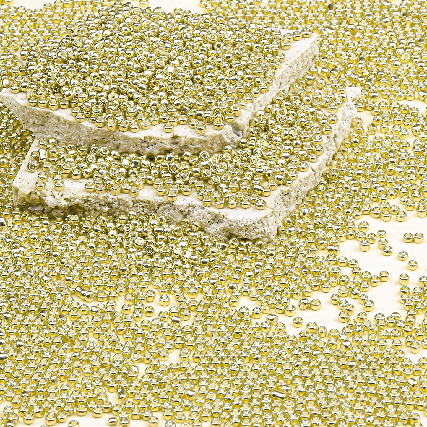 Legefo 4mm Glass Seed Beads Bulk, Yellow 6/0 Small Mini Pony Seed Beads, Tiny Round Craft Bead for Bracelet Necklace Wrist Jewelry Making Beading Weaving DIY Crafts Supplies, 1000pcs