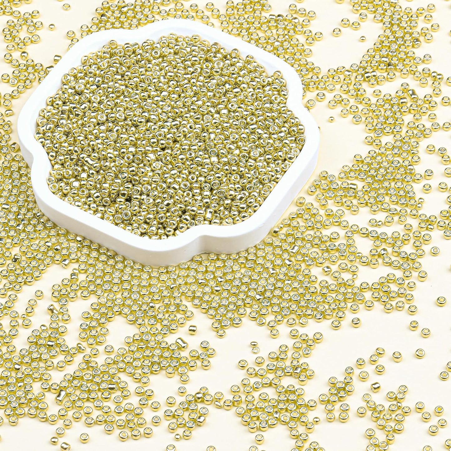 Legefo 4mm Glass Seed Beads Bulk, Yellow 6/0 Small Mini Pony Seed Beads, Tiny Round Craft Bead for Bracelet Necklace Wrist Jewelry Making Beading Weaving DIY Crafts Supplies, 1000pcs